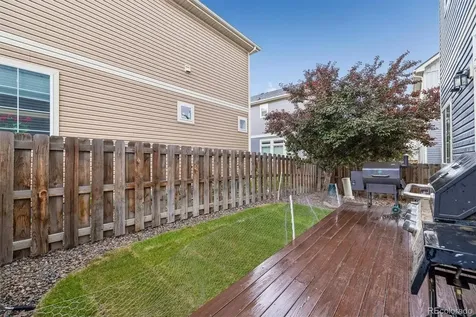 221 S Oak Hill Street Aurora CO 80018