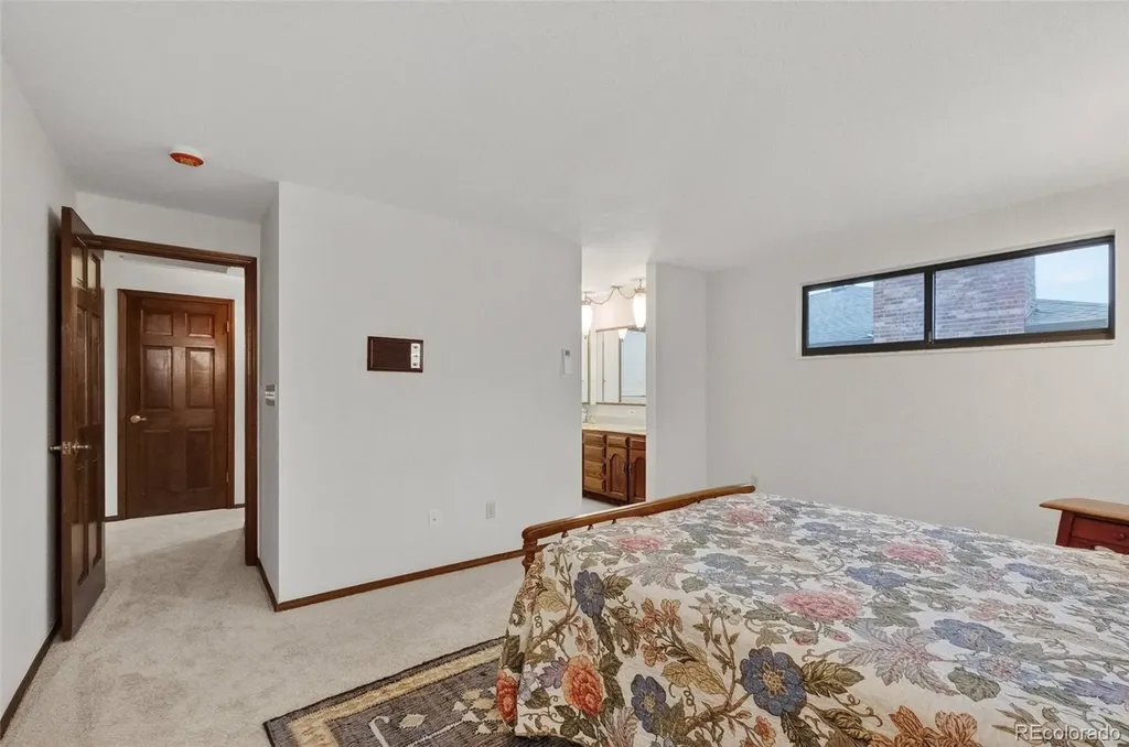 8526 W 10th Avenue Lakewood CO 80215