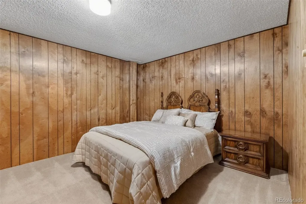 8526 W 10th Avenue Lakewood CO 80215