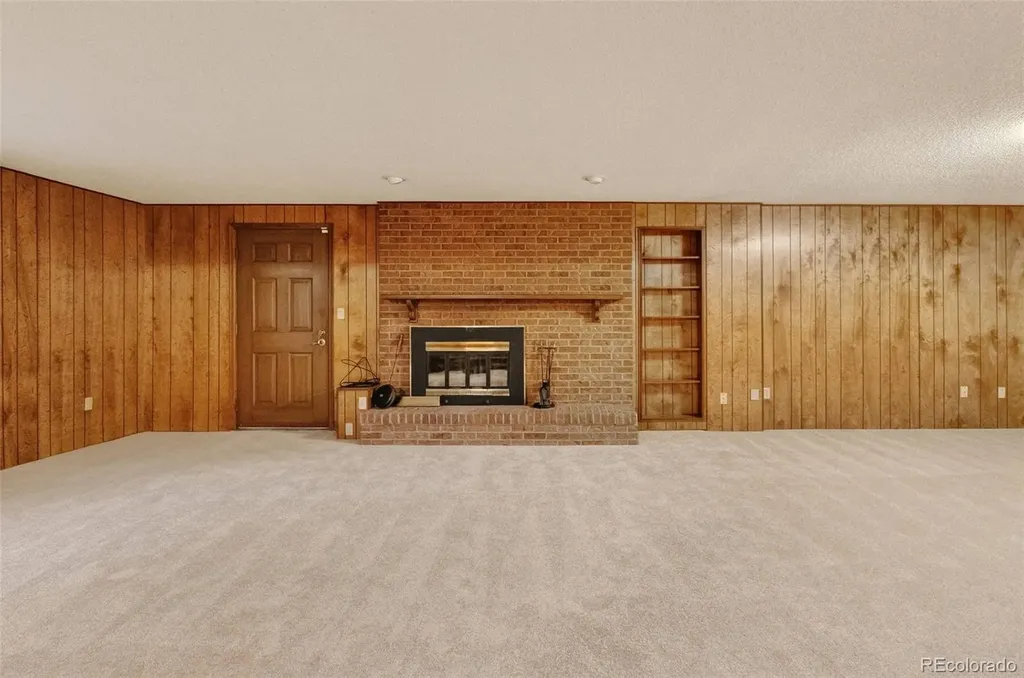 8526 W 10th Avenue Lakewood CO 80215