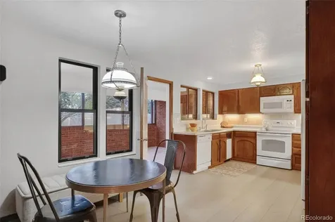 8526 W 10th Avenue Lakewood CO 80215