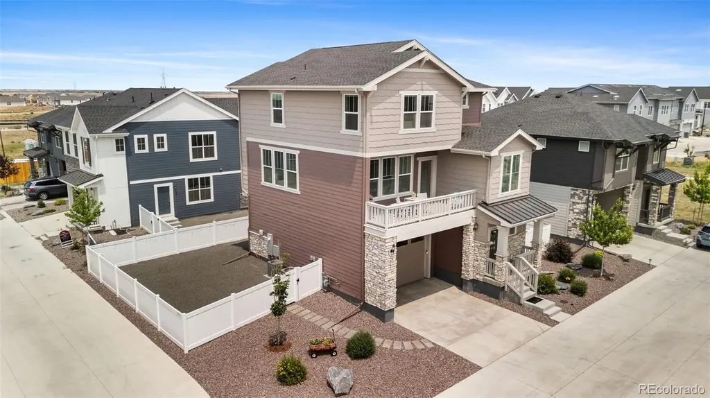 1982 S Fultondale Court Aurora CO 80018