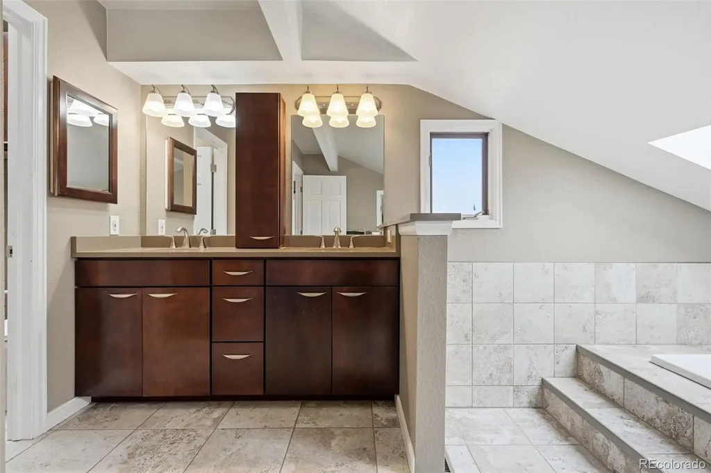 9056 E Colorado Circle Denver CO 80231