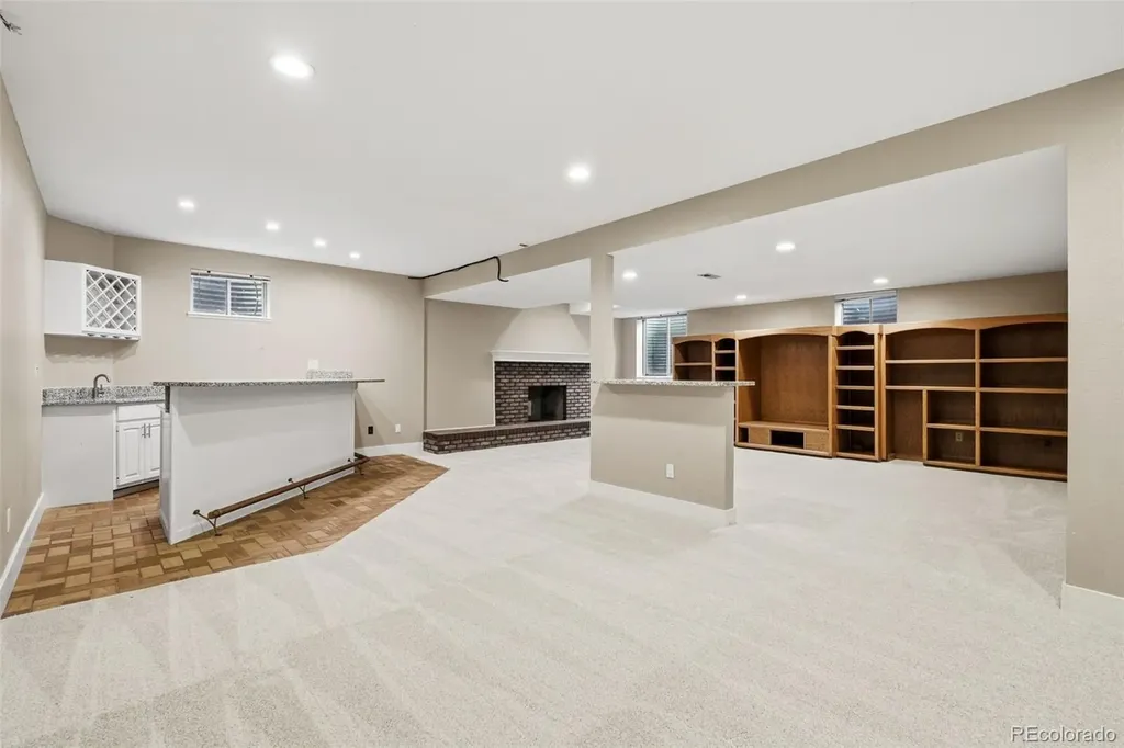 9056 E Colorado Circle Denver CO 80231