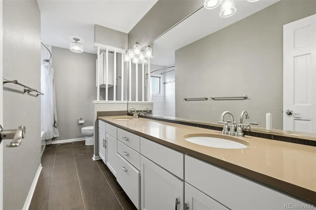 9056 E Colorado Circle Denver CO 80231
