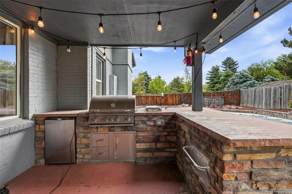 9056 E Colorado Circle Denver CO 80231