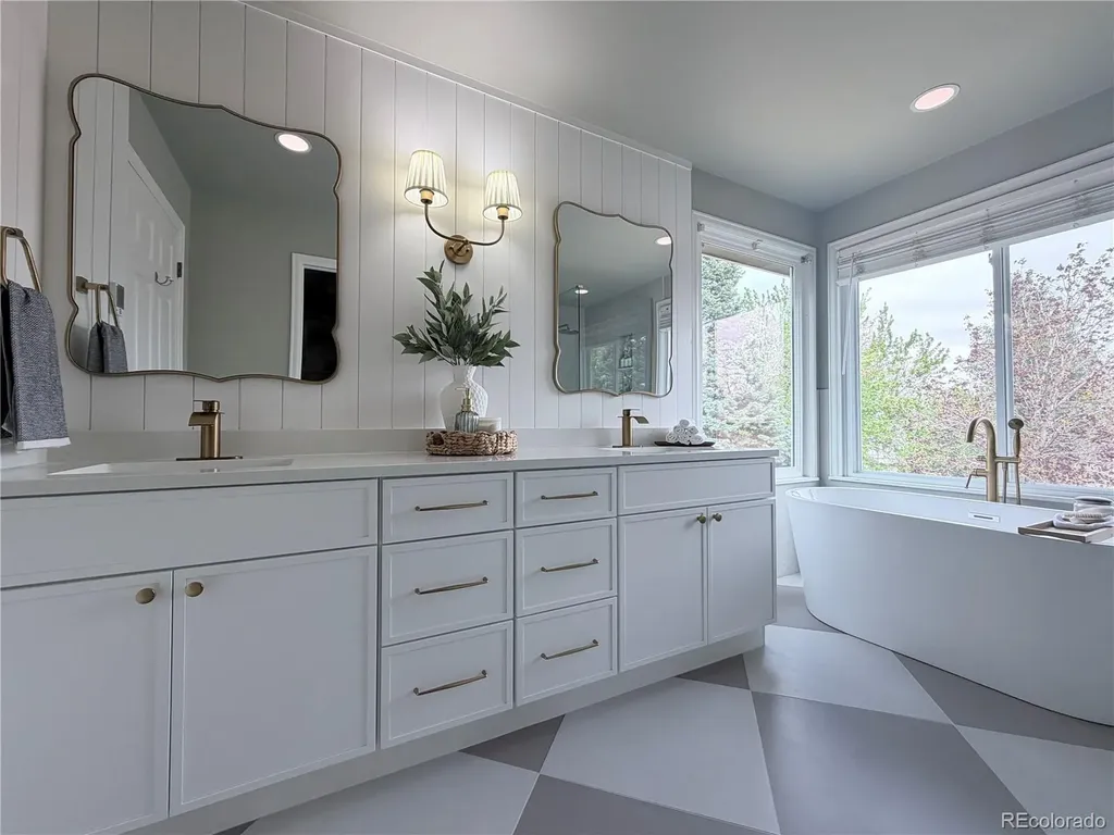 5381 S Dunkirk Way Centennial CO 80015