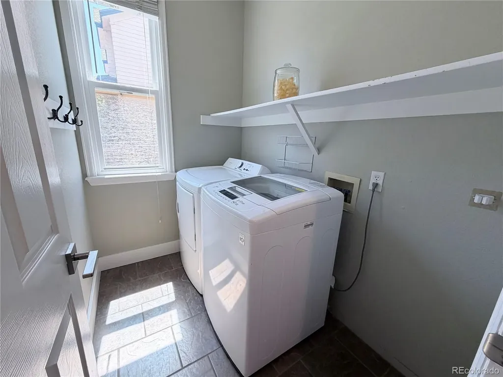5381 S Dunkirk Way Centennial CO 80015