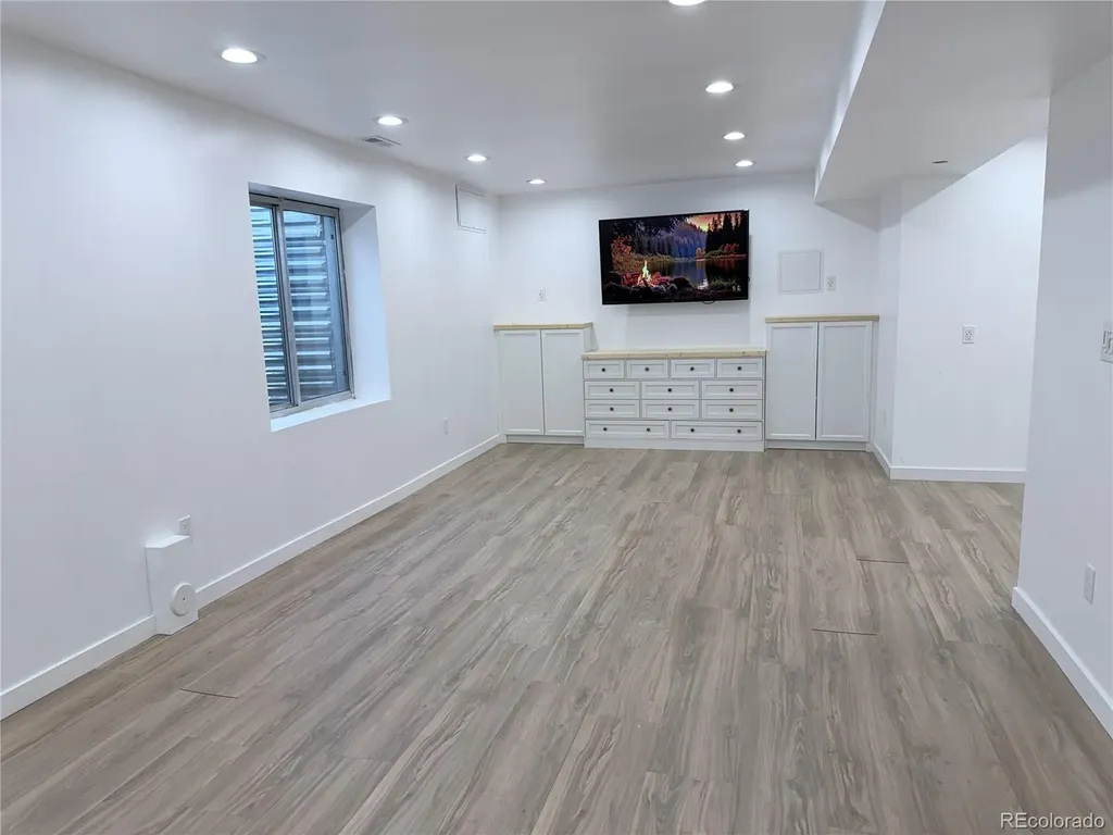 5381 S Dunkirk Way Centennial CO 80015