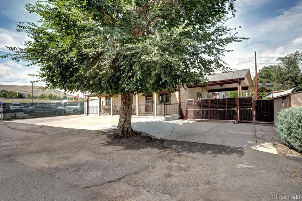 609 Lupine Street Golden CO 80401