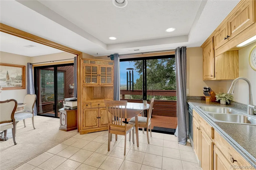 4507 Juniper Court Larkspur CO 80118