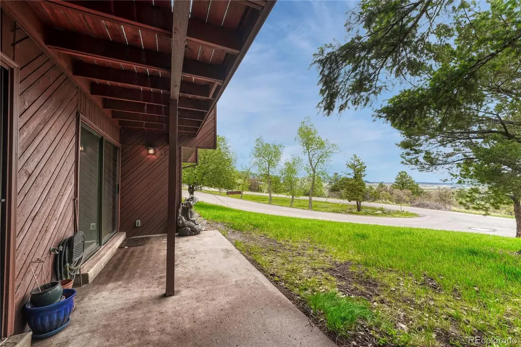 4507 Juniper Court Larkspur CO 80118