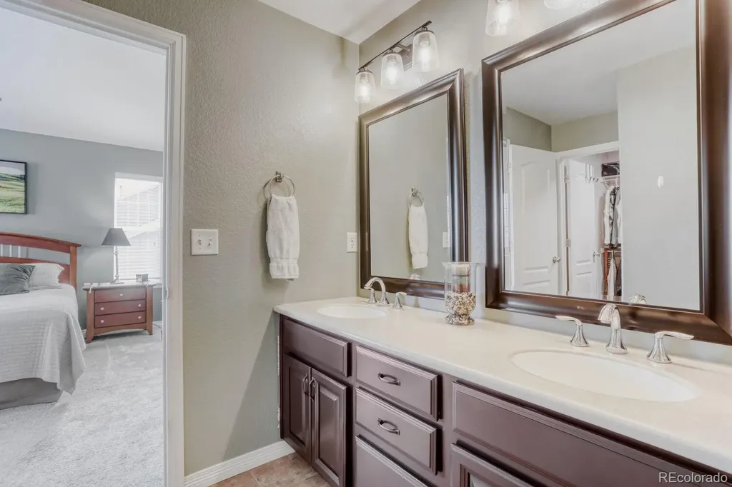 2116 Addie Rose Lane Longmont CO 80501