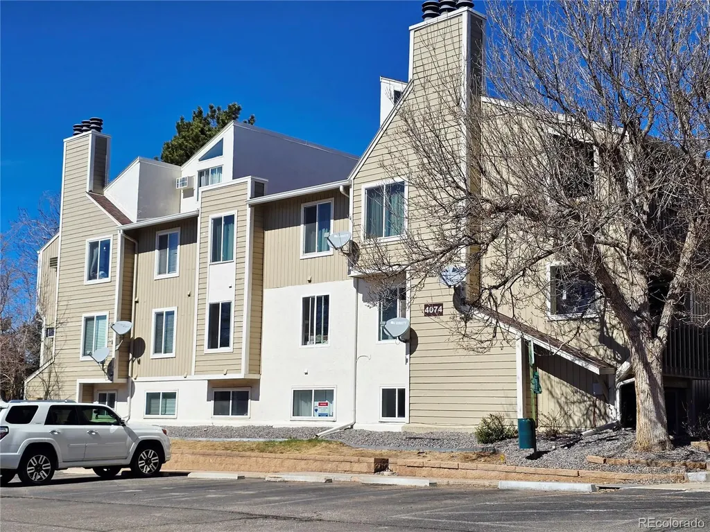 4074 S Atchison Way Aurora CO 80014