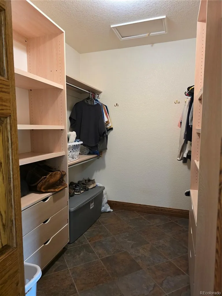800 Cottonwood Circle Alamosa CO 81101