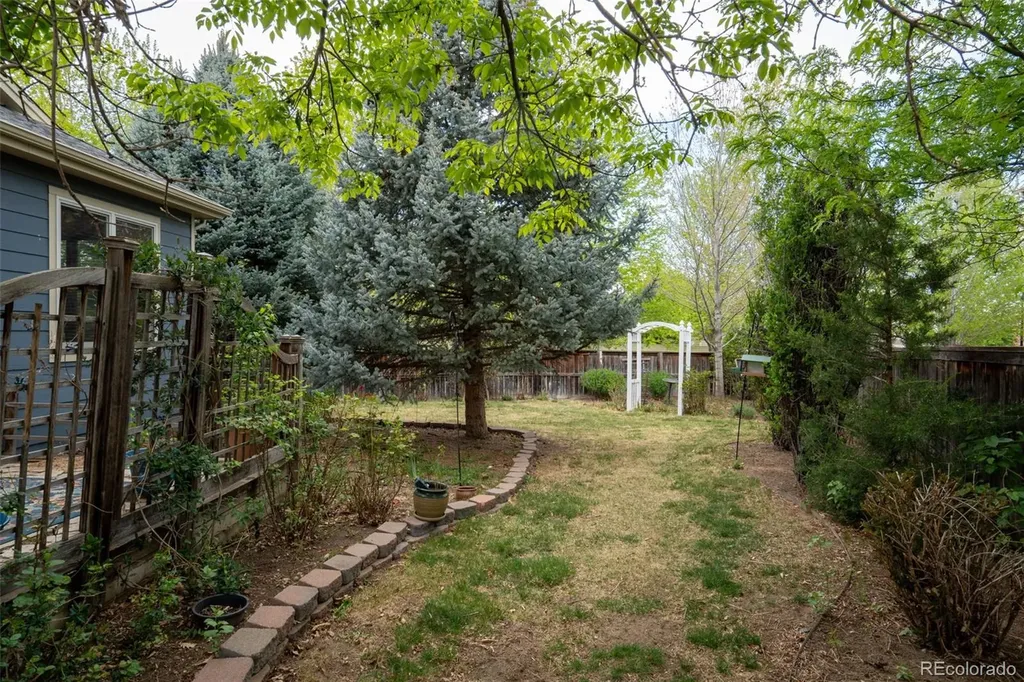 163 Garfield Lane Erie CO 80516