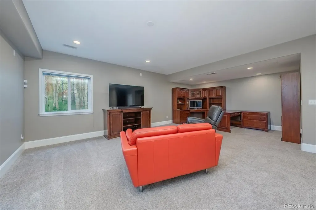 7911 Beverly Boulevard Castle Pines CO 80108