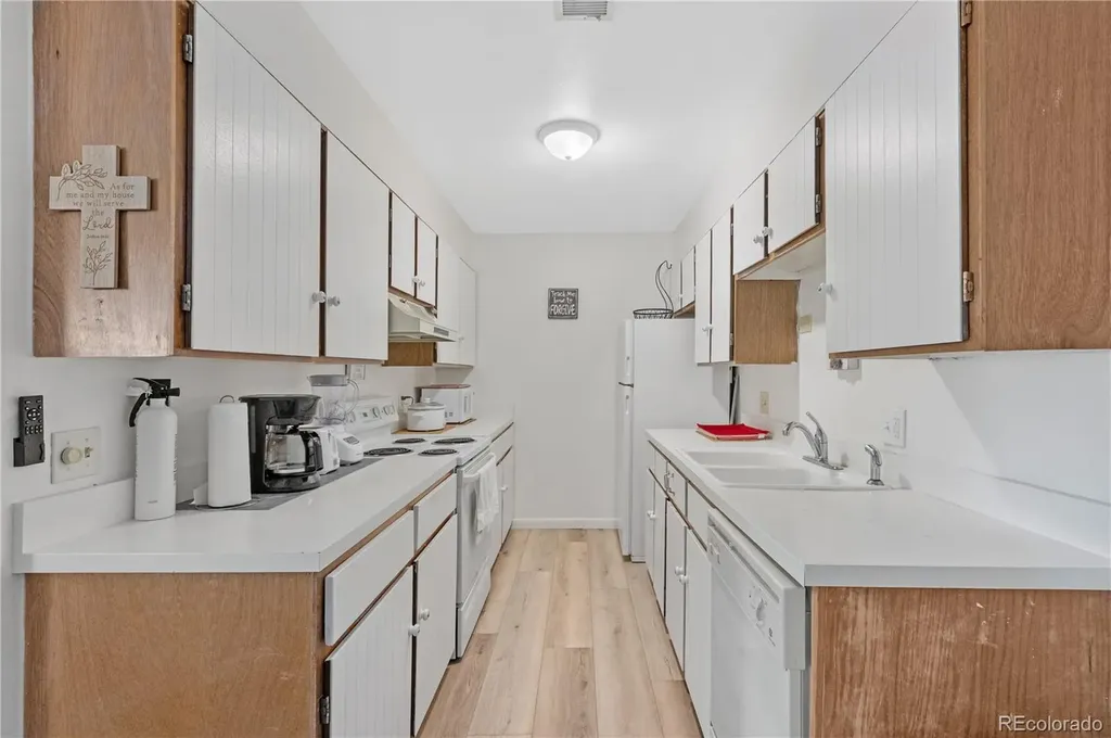 7525 W 62nd Avenue Arvada CO 80003