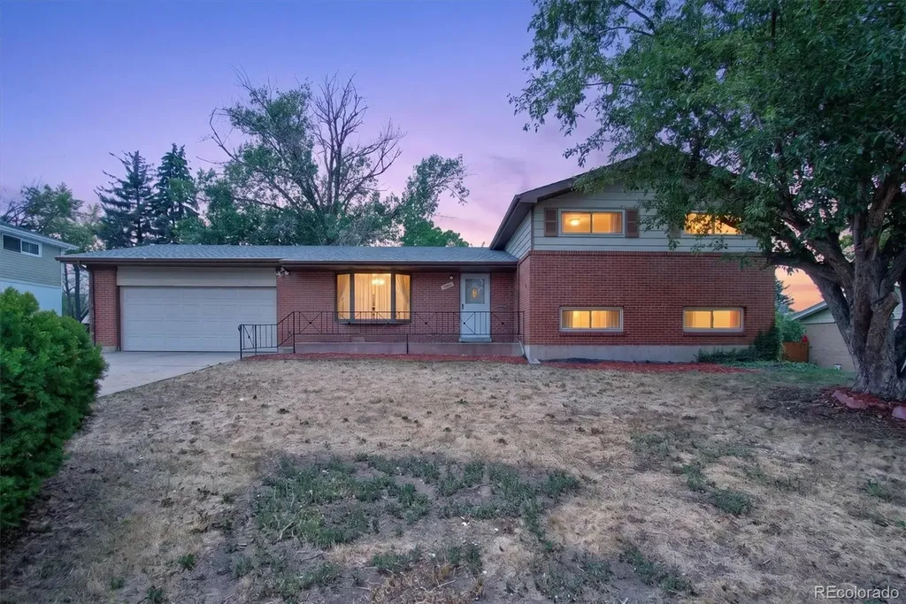 10451 Livingston Denver CO 80233