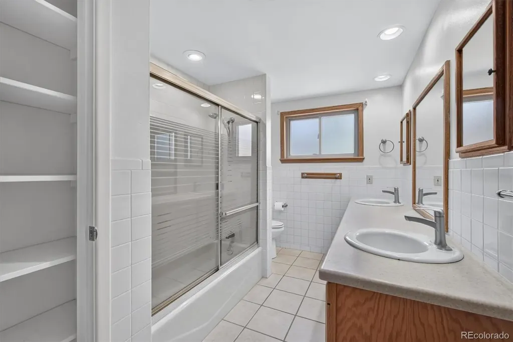 10451 Livingston Denver CO 80233