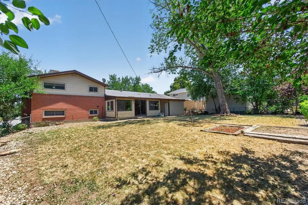 10451 Livingston Denver CO 80233
