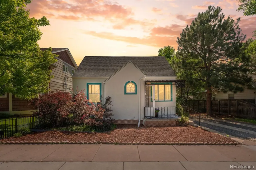 1008 La Farge Avenue Louisville CO 80027