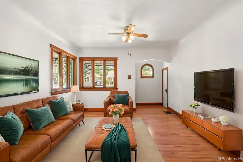 1008 La Farge Avenue Louisville CO 80027