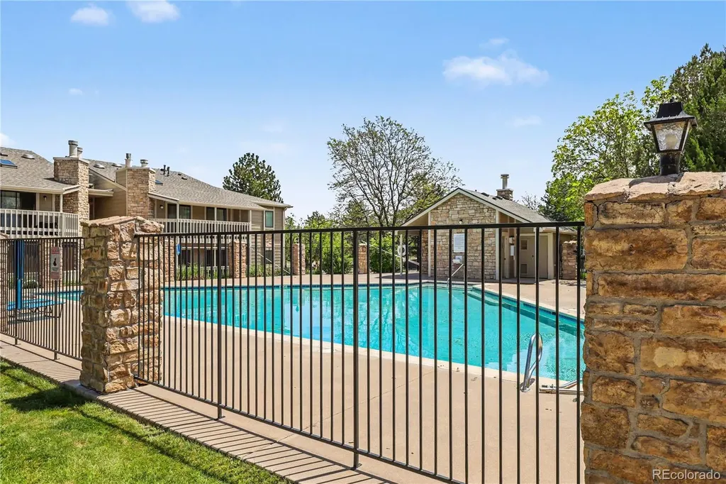 8225 E Fairmount Drive Denver CO 80247