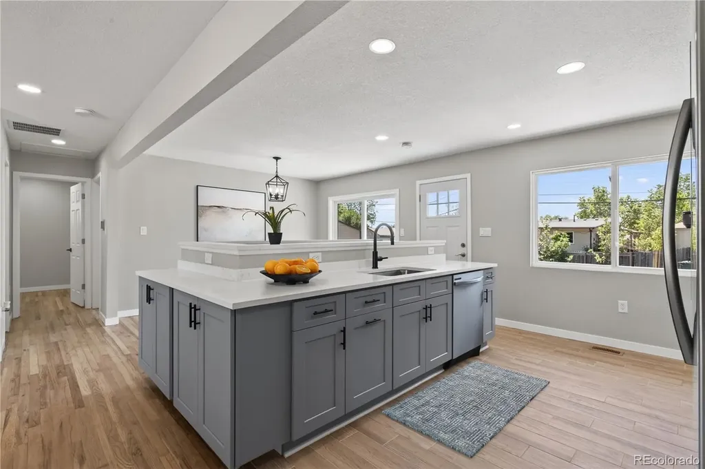 9200 Aspen Drive Denver CO 80229