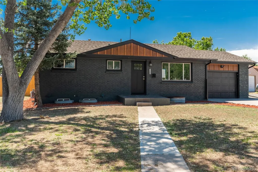 9200 Aspen Drive Denver CO 80229