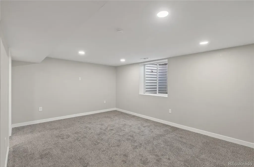 9200 Aspen Drive Denver CO 80229