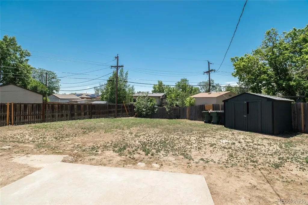 9200 Aspen Drive Denver CO 80229