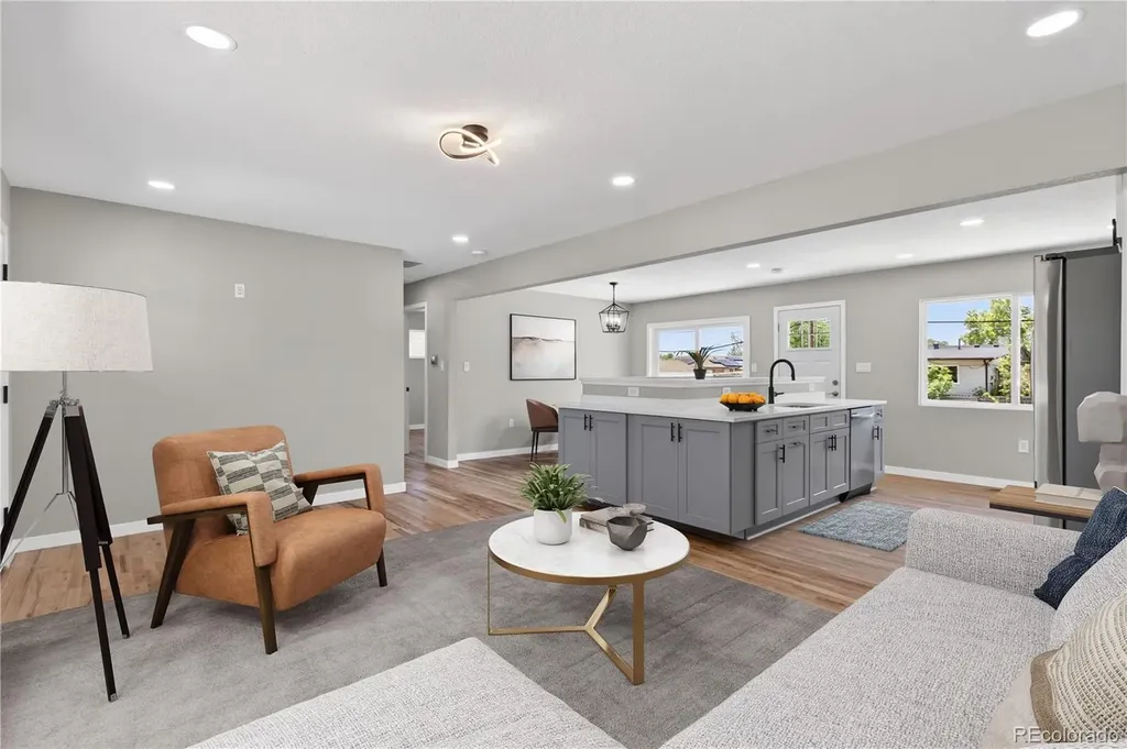 9200 Aspen Drive Denver CO 80229