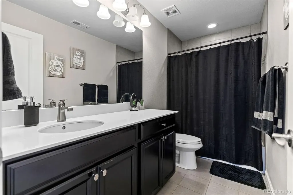15924 E 117th Avenue Commerce City CO 80022