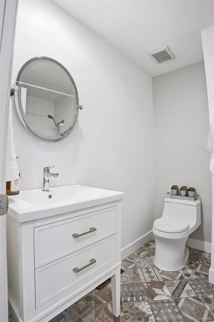 8308 W 72nd Avenue Arvada CO 80005