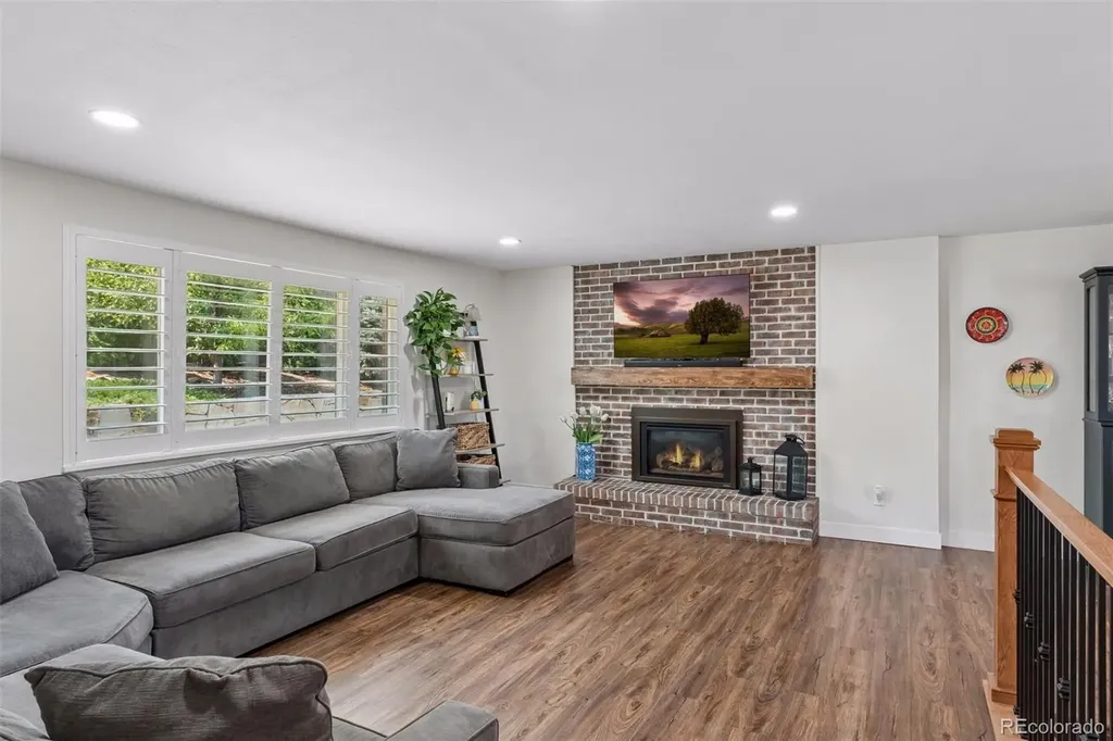8308 W 72nd Avenue Arvada CO 80005
