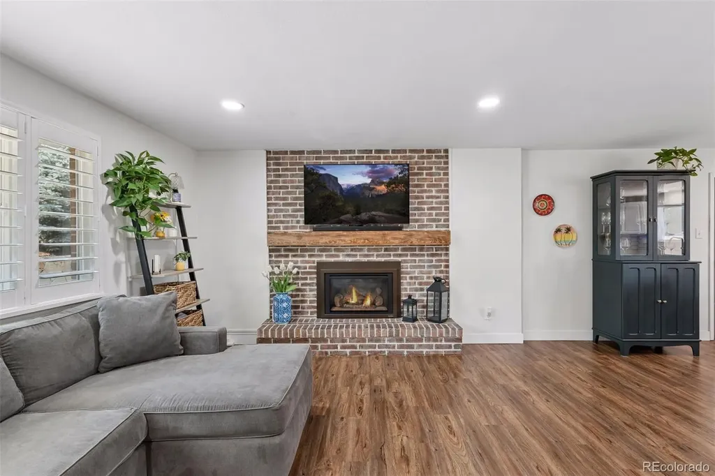 8308 W 72nd Avenue Arvada CO 80005