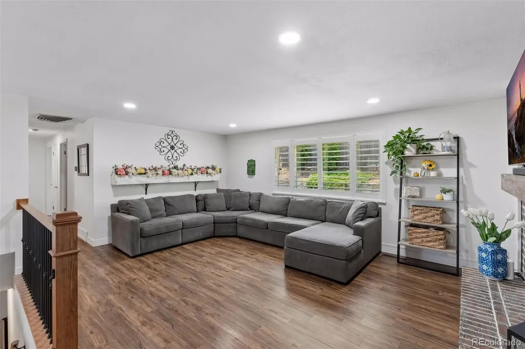8308 W 72nd Avenue Arvada CO 80005