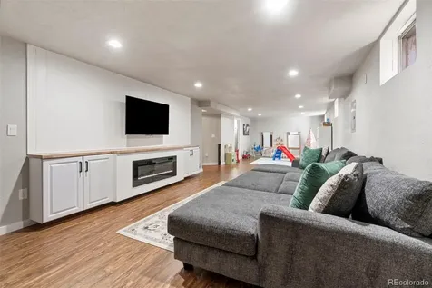 8308 W 72nd Avenue Arvada CO 80005