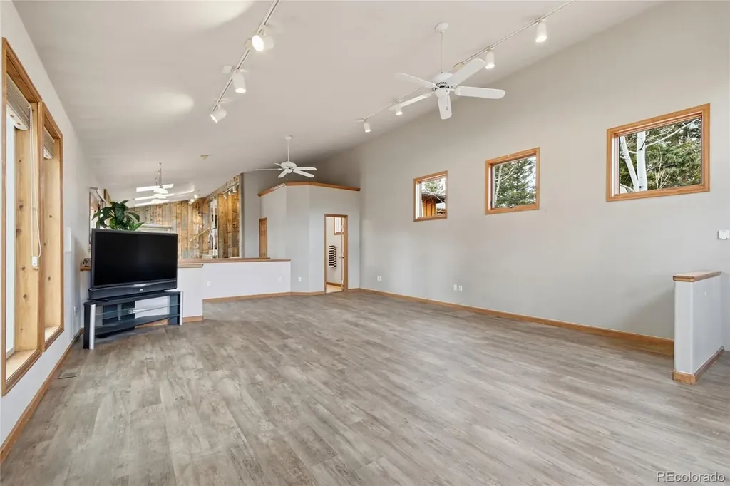 13082 S Wamblee Valley Road Conifer CO 80433