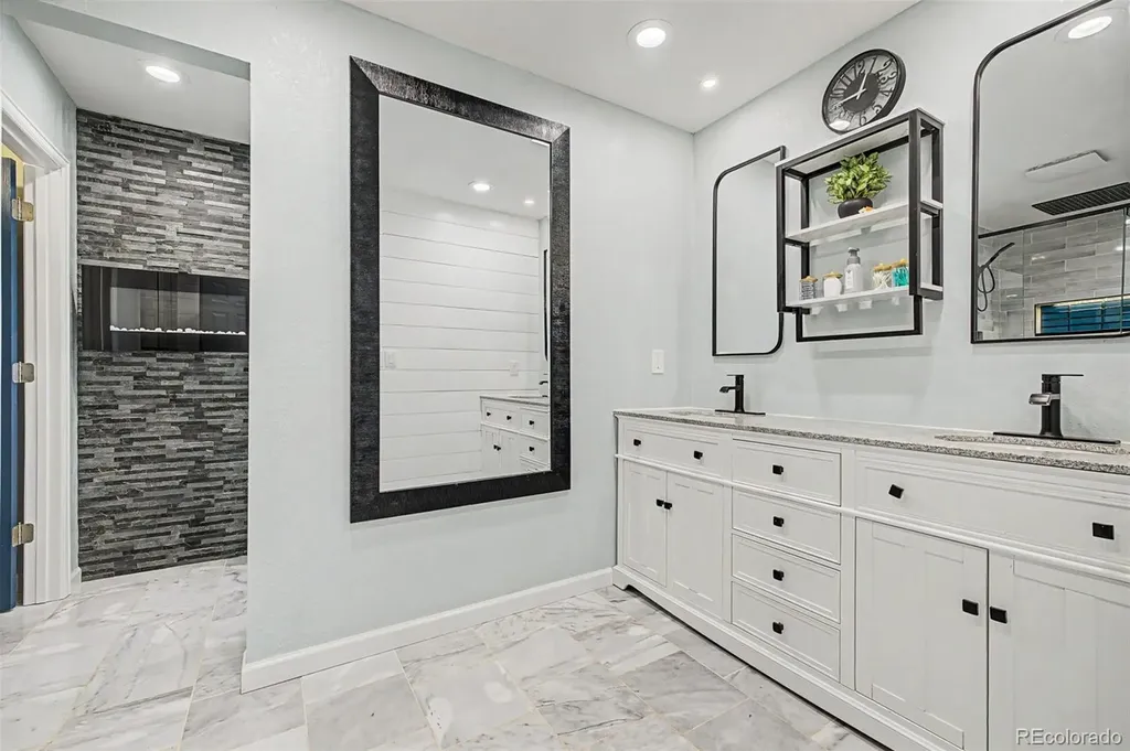 450 Dover Court Broomfield CO 80020