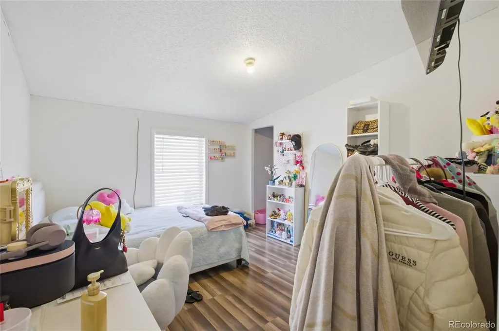 1724 Clark Street Aurora CO 80011