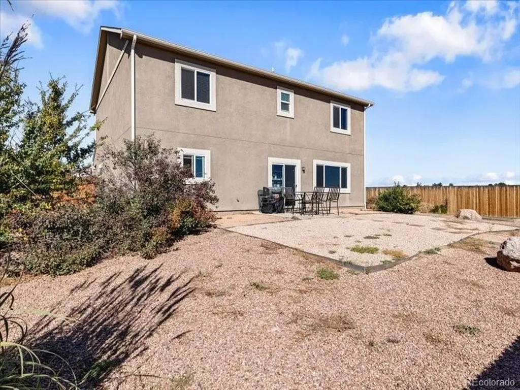 5824 Mark Twain Lane Pueblo CO 81008