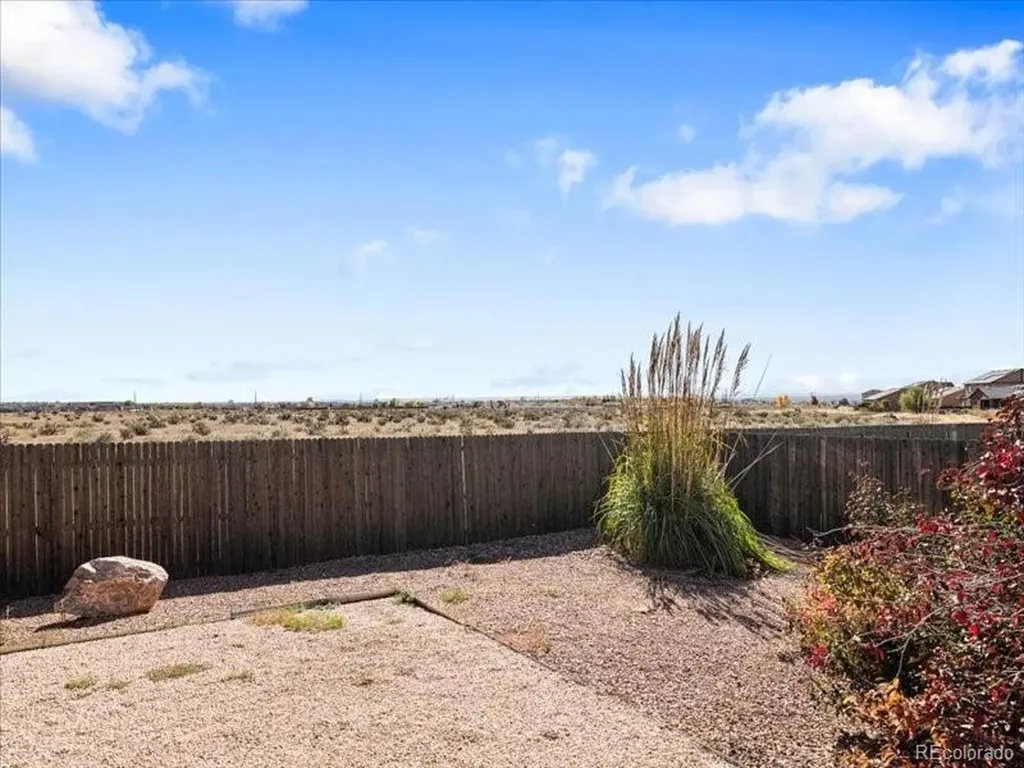 5824 Mark Twain Lane Pueblo CO 81008