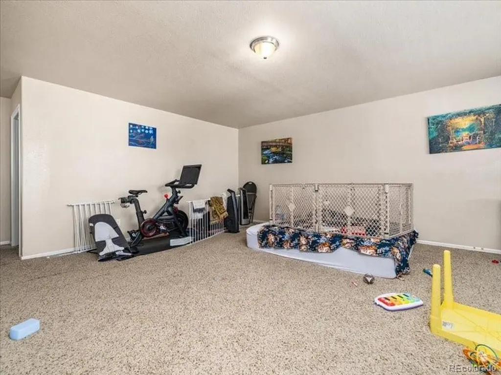 5824 Mark Twain Lane Pueblo CO 81008