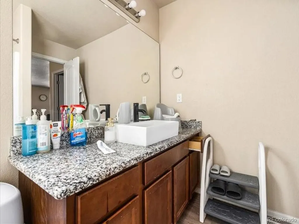 5824 Mark Twain Lane Pueblo CO 81008