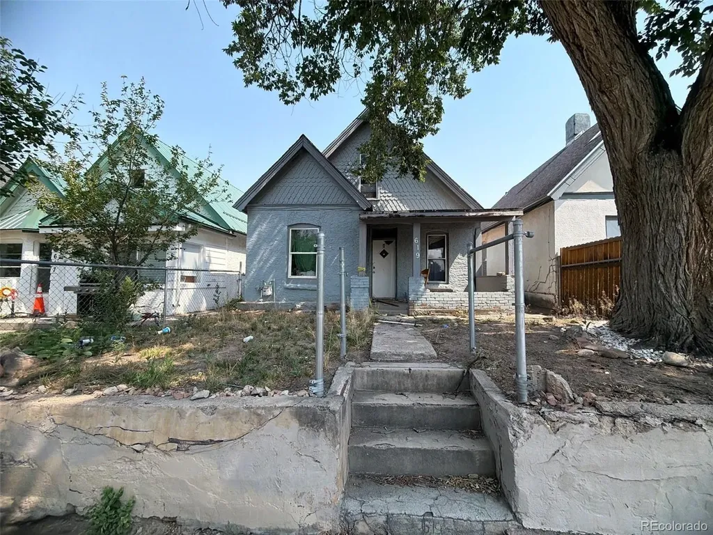 619 E 11th Street Pueblo CO 81001