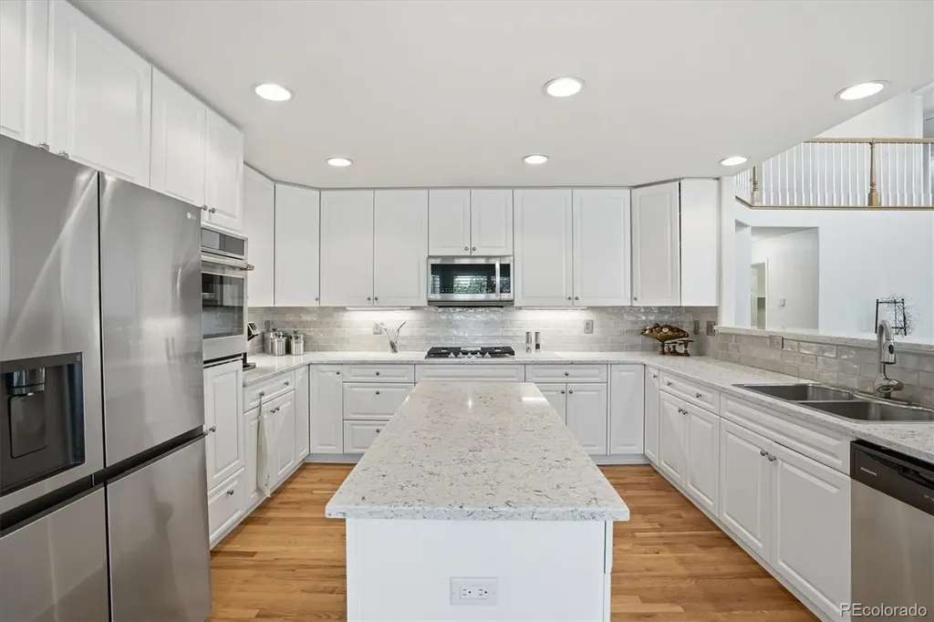 2334 S Union Court Denver CO 80228