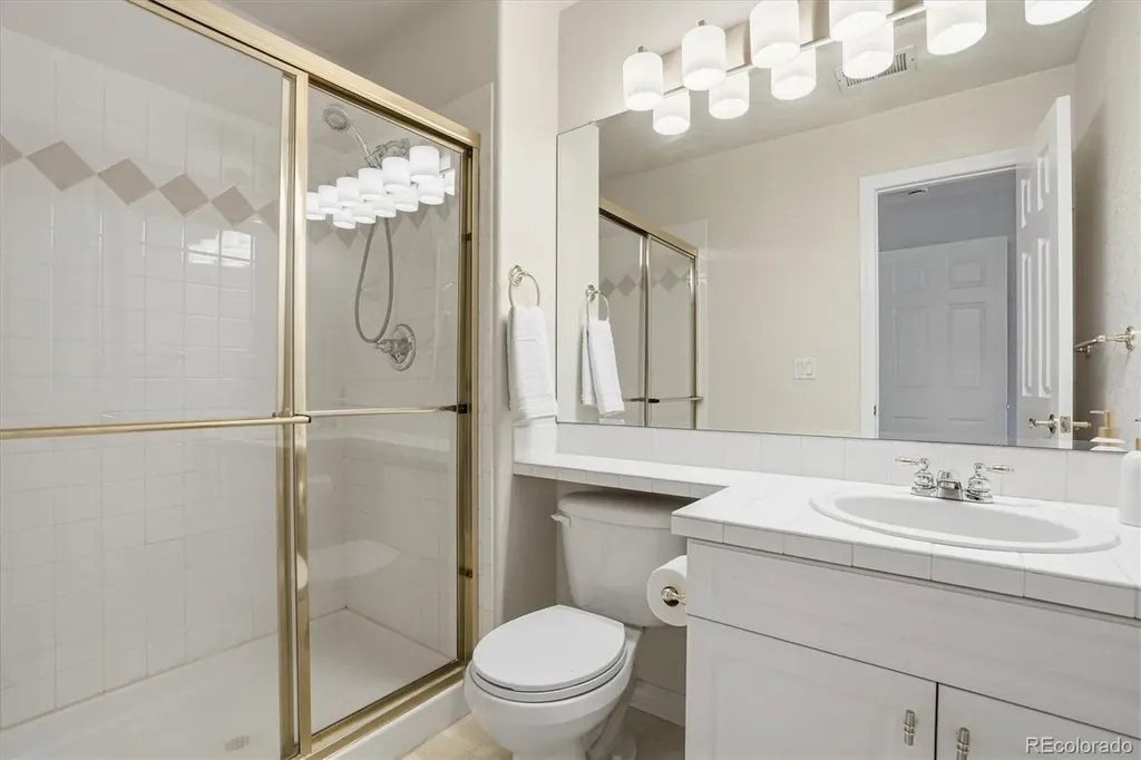 2334 S Union Court Denver CO 80228
