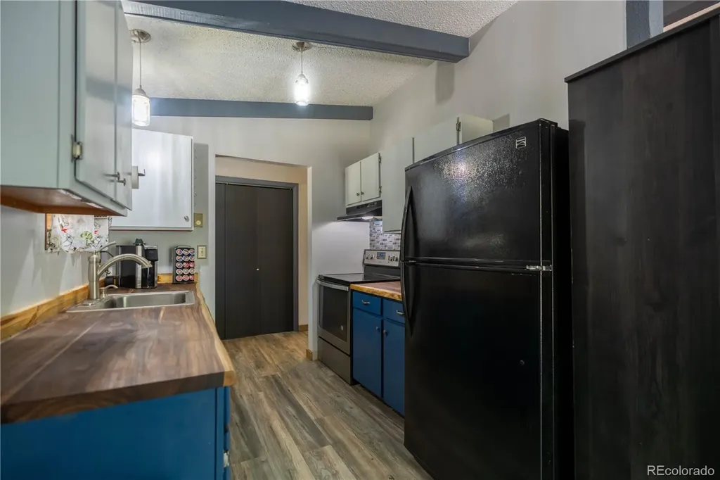 22003 Eggers Avenue Conifer CO 80433